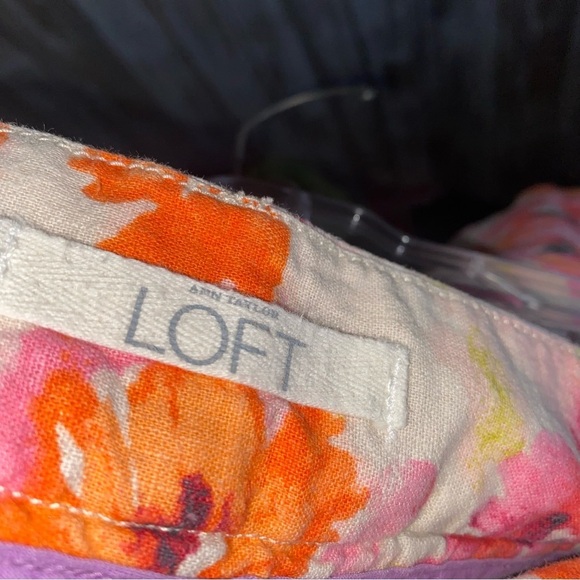 Loft Watercolor Floral Linen Blend Shorts - Picture 7 of 8